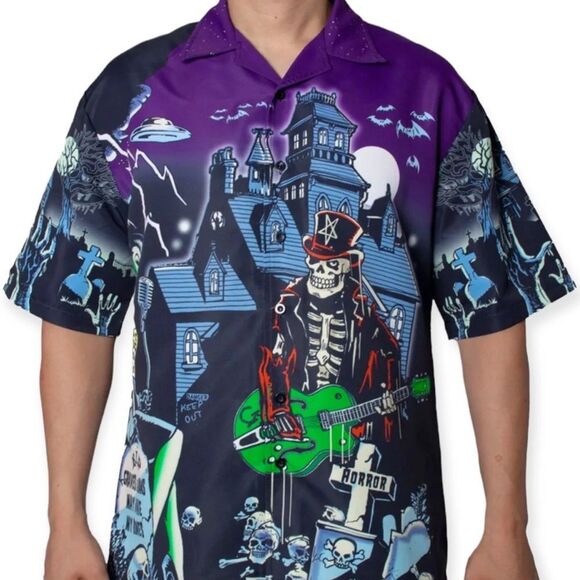House of Horror Short Sleeve Button Down Hawaiian Shirt NEW - Picture 1 of 3